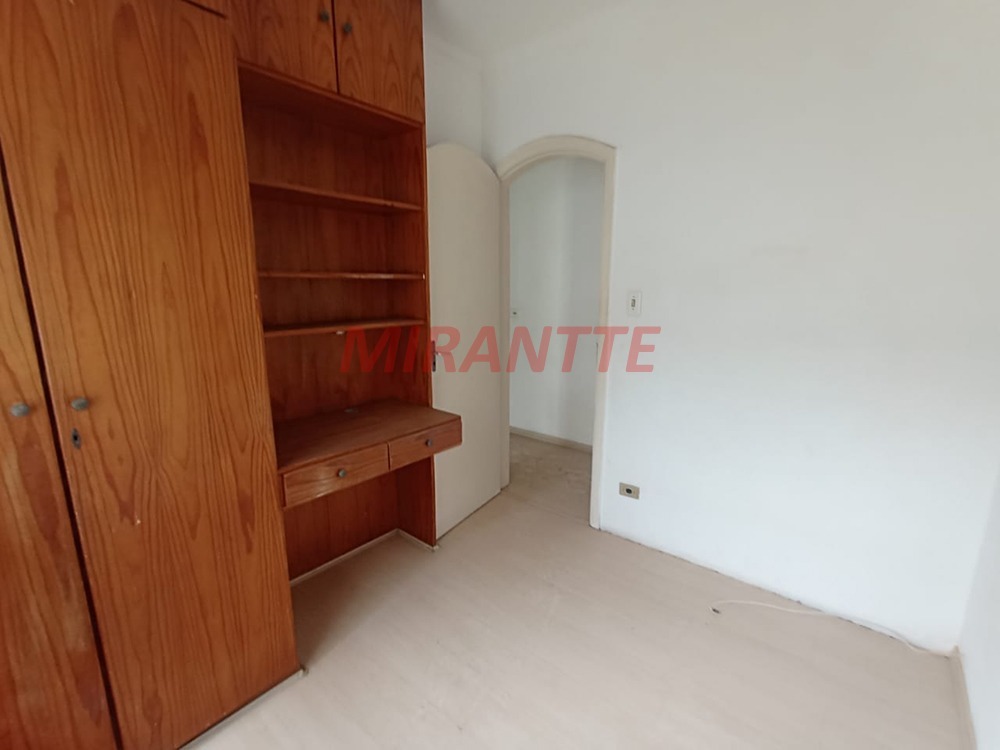 Terreno de 98m² em Santana