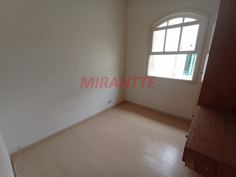 Terreno de 98m² em Santana