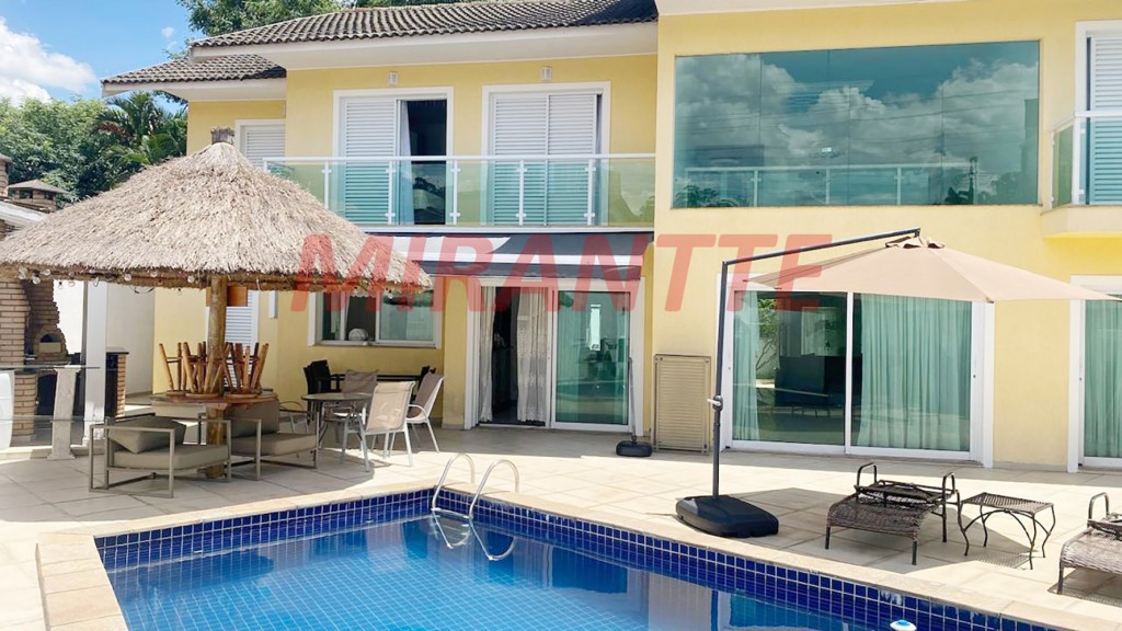 Sobrado de 400m² com 4 quartos em City América