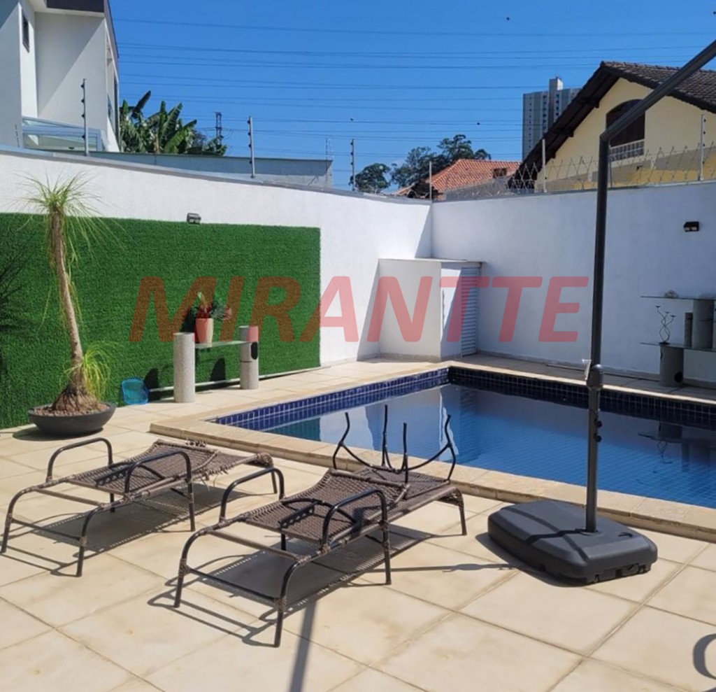 Sobrado de 400m² com 4 quartos em City América