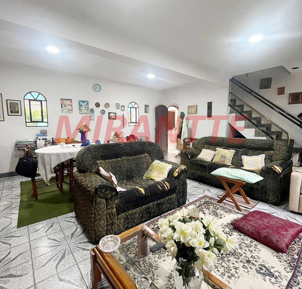 Sobrado de 150m² com 3 quartos em Jardim Tremembé