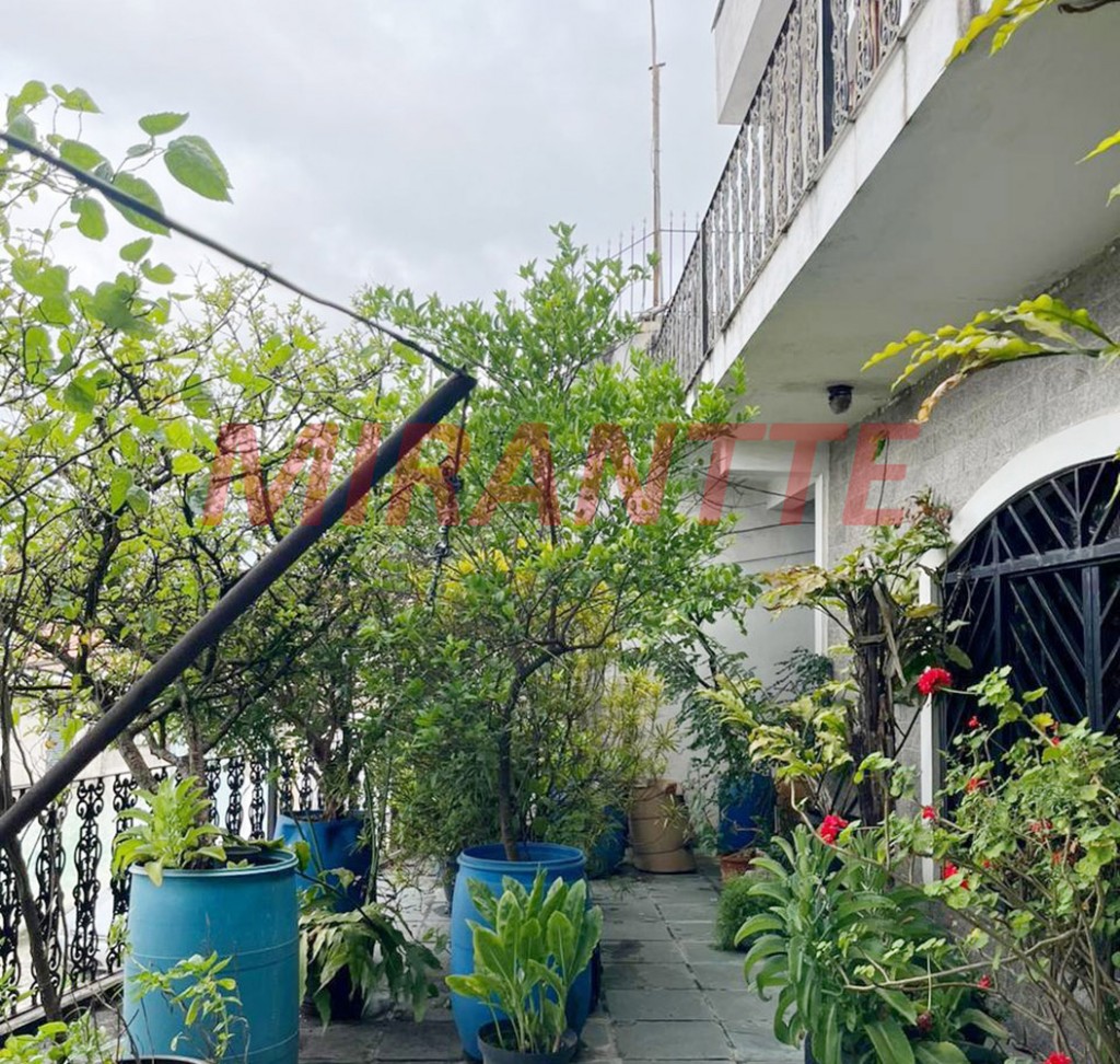 Sobrado de 150m² com 3 quartos em Jardim Tremembé