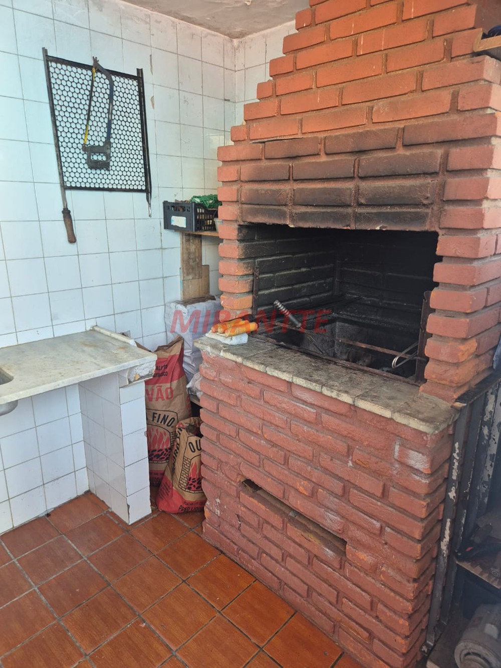 Sobrado de 186m² com 3 quartos em Limão