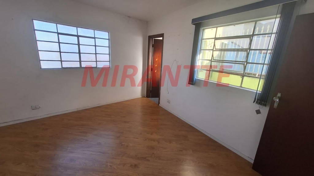 Sobrado de 317m² com 4 quartos em Parque Mandaqui