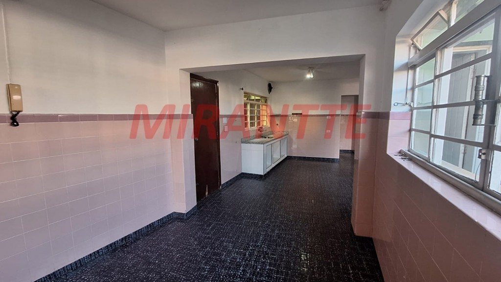 Sobrado de 317m² com 4 quartos em Parque Mandaqui