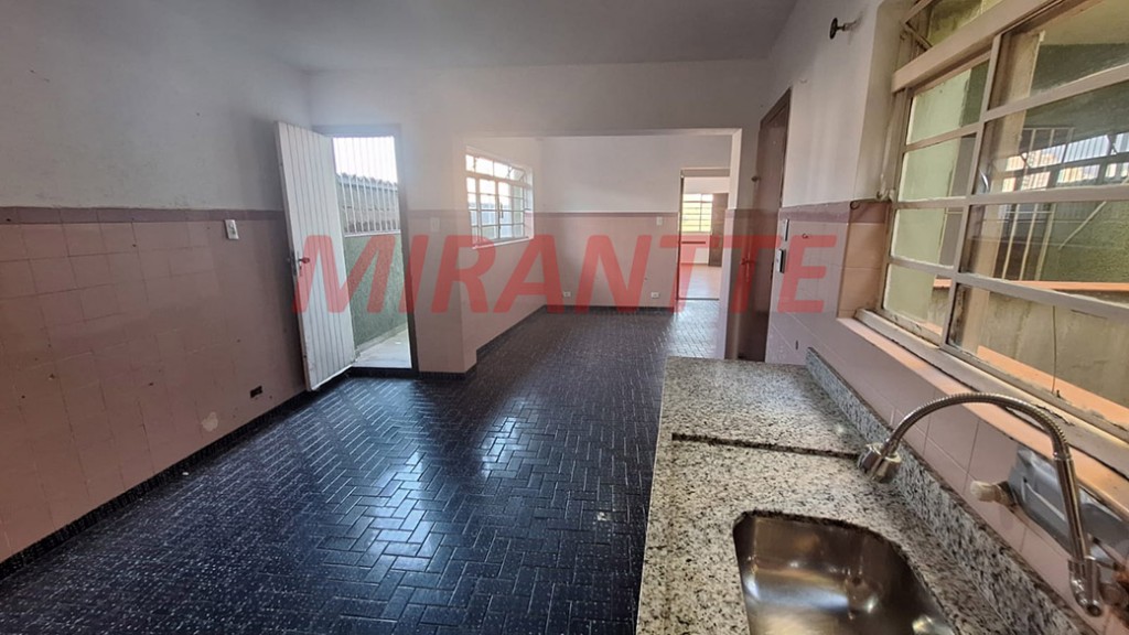 Sobrado de 317m² com 4 quartos em Parque Mandaqui