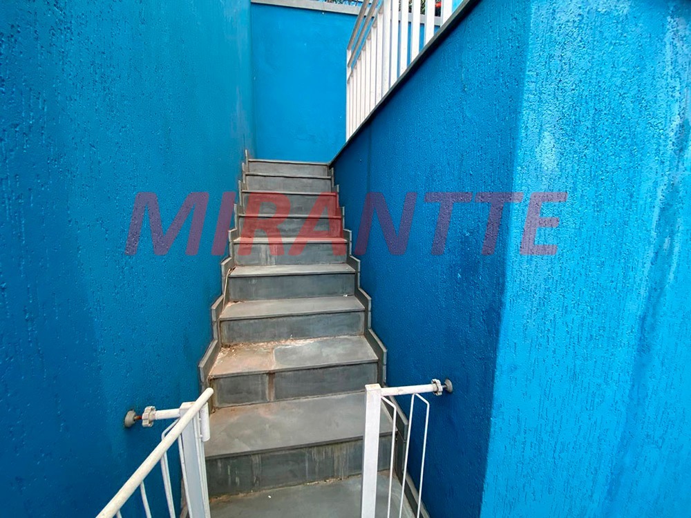 Sobrado de 174m² com 3 quartos em Parada Inglesa