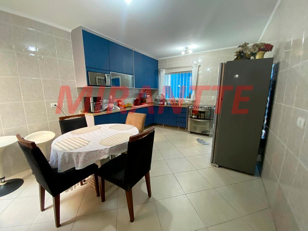 Sobrado de 174m² com 3 quartos em Parada Inglesa