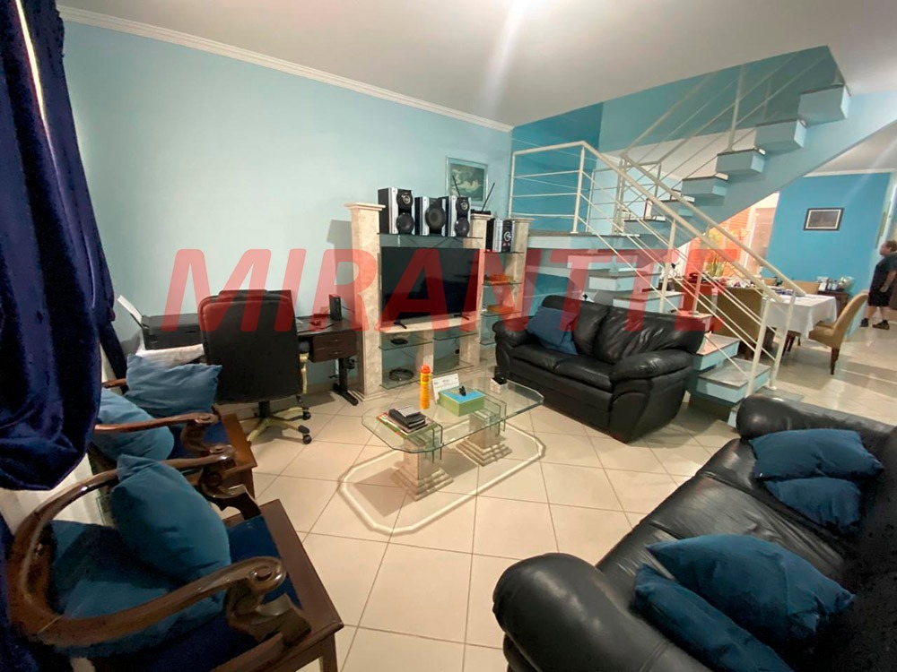 Sobrado de 174m² com 3 quartos em Parada Inglesa