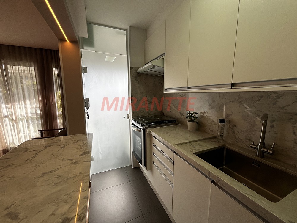 Apartamento de 52m² com 2 quartos em Consolação