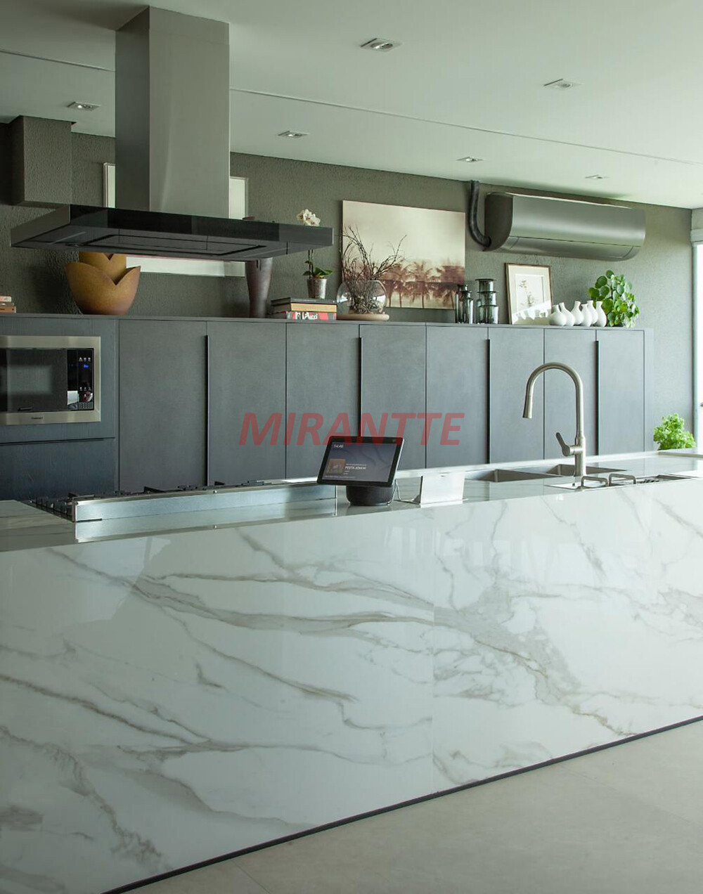 Apartamento de 231m² com 4 quartos em Santana