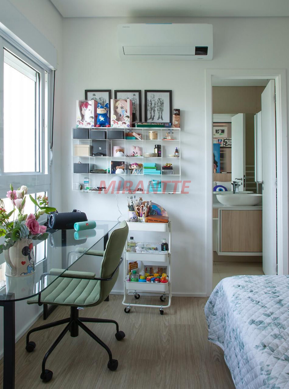 Apartamento de 231m² com 4 quartos em Santana