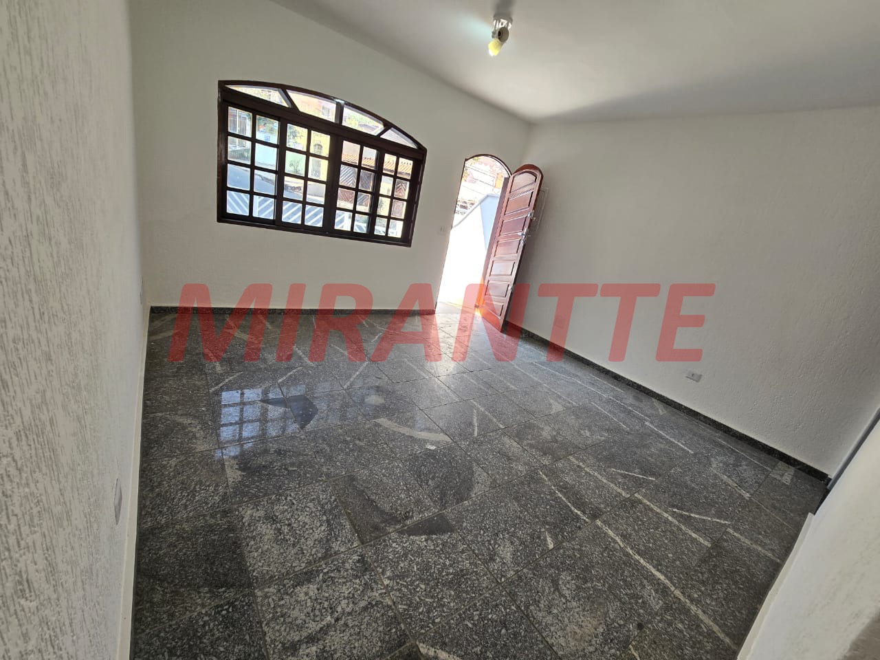 Sobrado de 174m² com 3 quartos em Jardim Santa Cecília