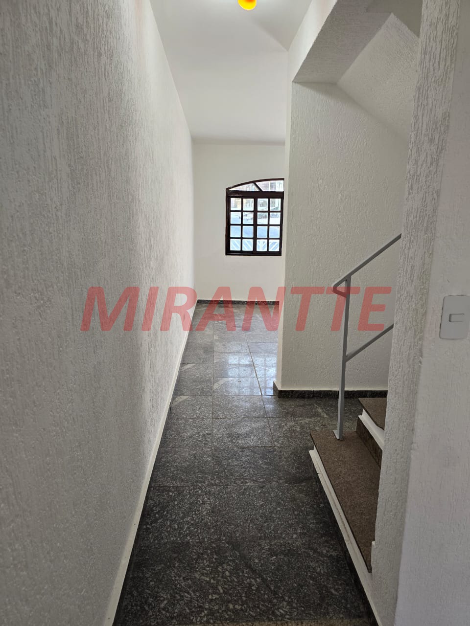 Sobrado de 174m² com 3 quartos em Jardim Santa Cecília