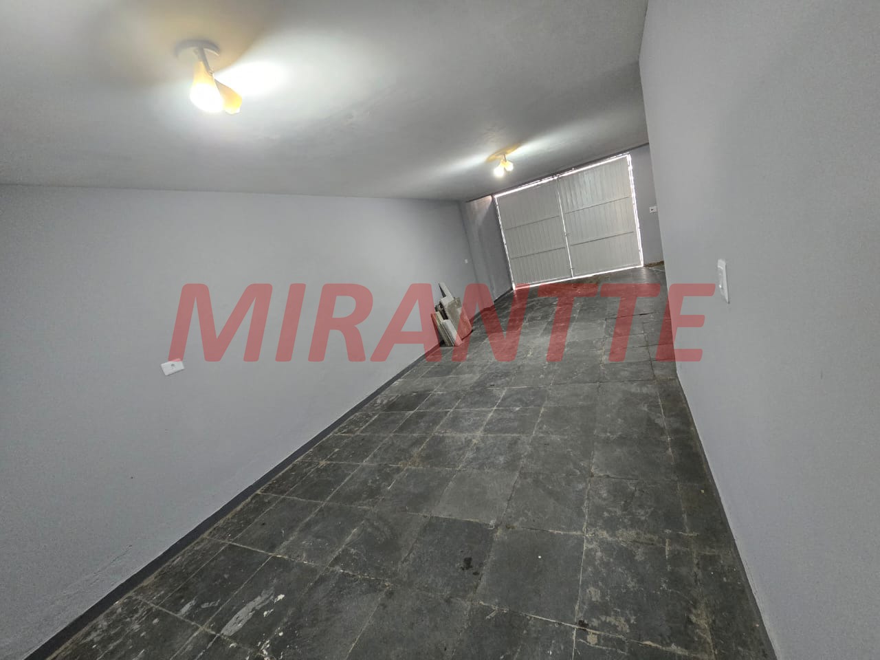 Sobrado de 174m² com 3 quartos em Jardim Santa Cecília