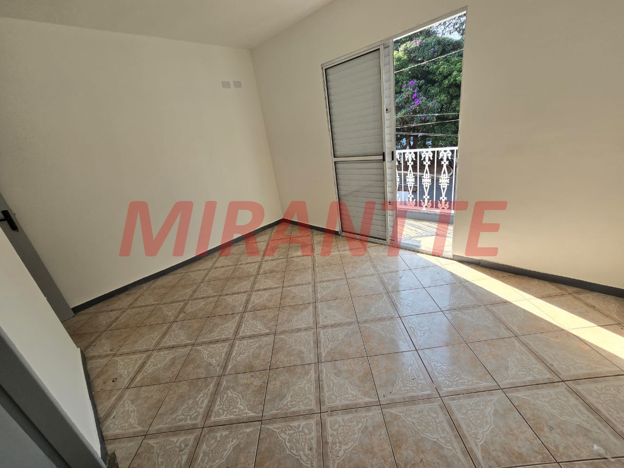 Sobrado de 174m² com 3 quartos em Jardim Santa Cecília