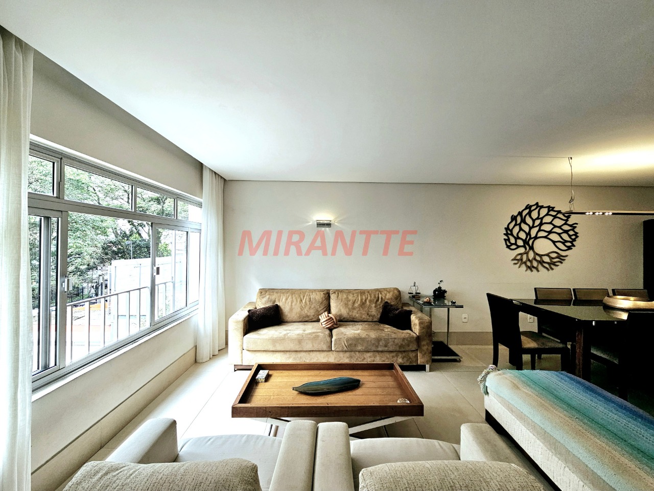 Apartamento de 187m² com 3 quartos em Itaim Bibi