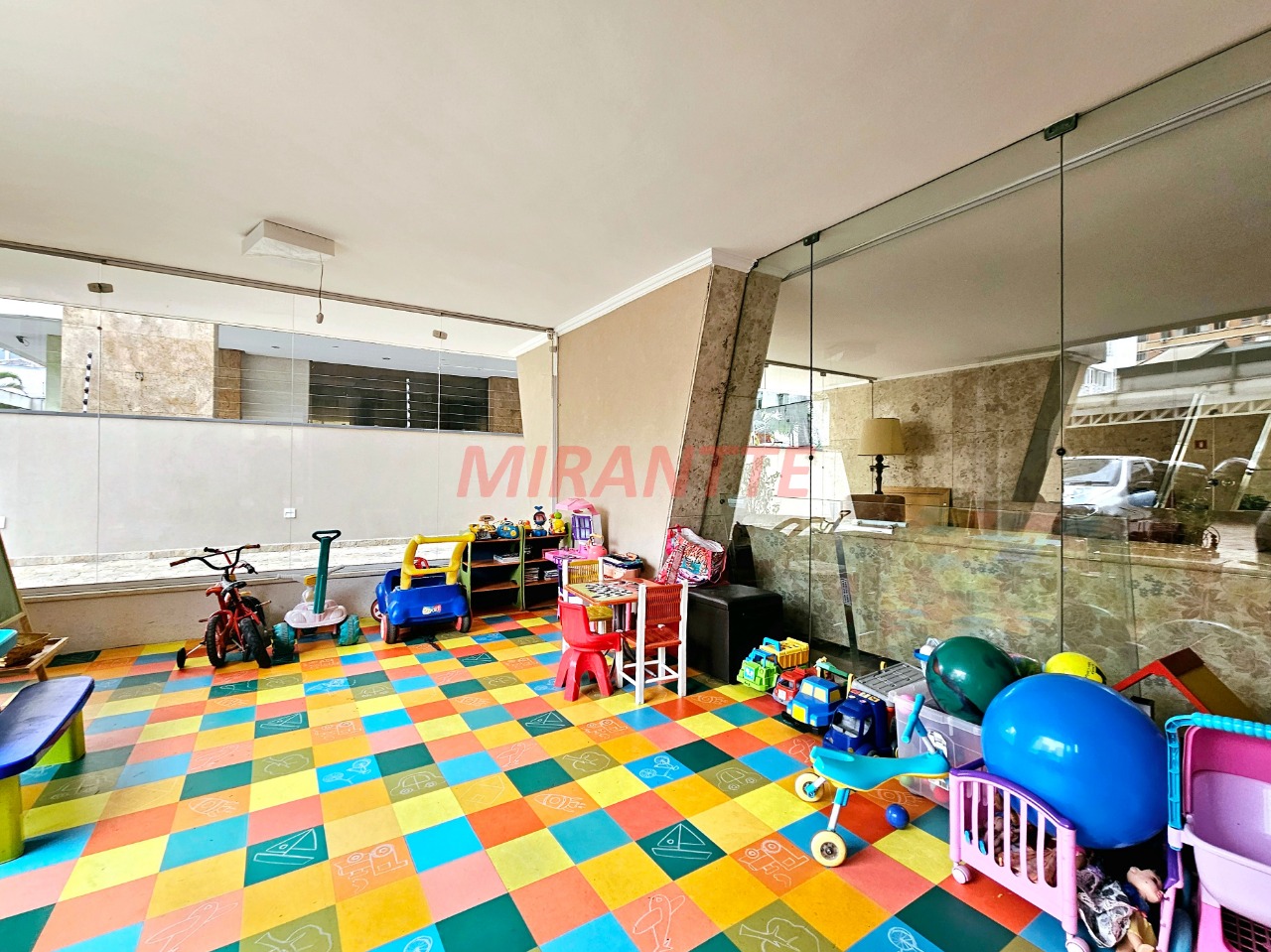 Apartamento de 187m² com 3 quartos em Itaim Bibi