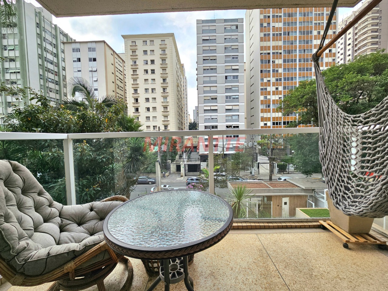 Apartamento de 187m² com 3 quartos em Itaim Bibi