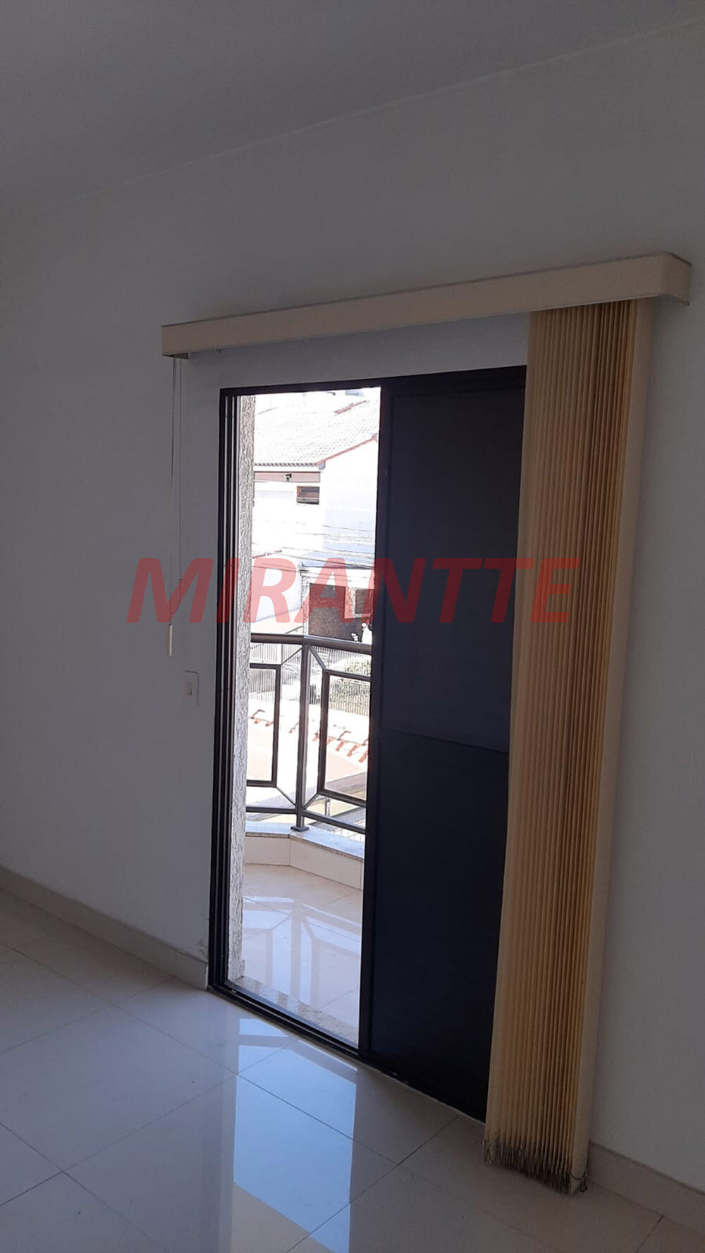 Sobrado de 280m² com 5 quartos em Vila Santa Teresinha