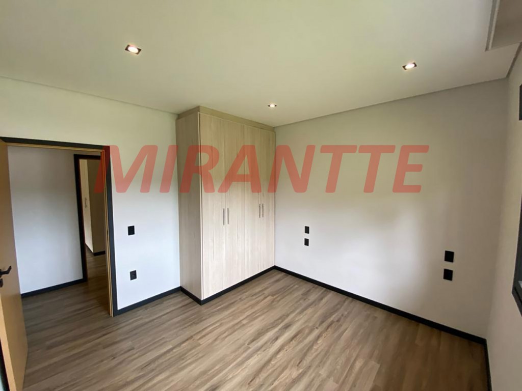 Casa terrea de 500m² com 4 quartos em Centro