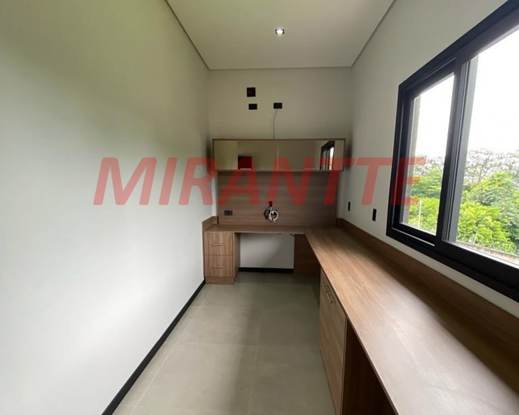 Casa terrea de 500m² com 4 quartos em Centro