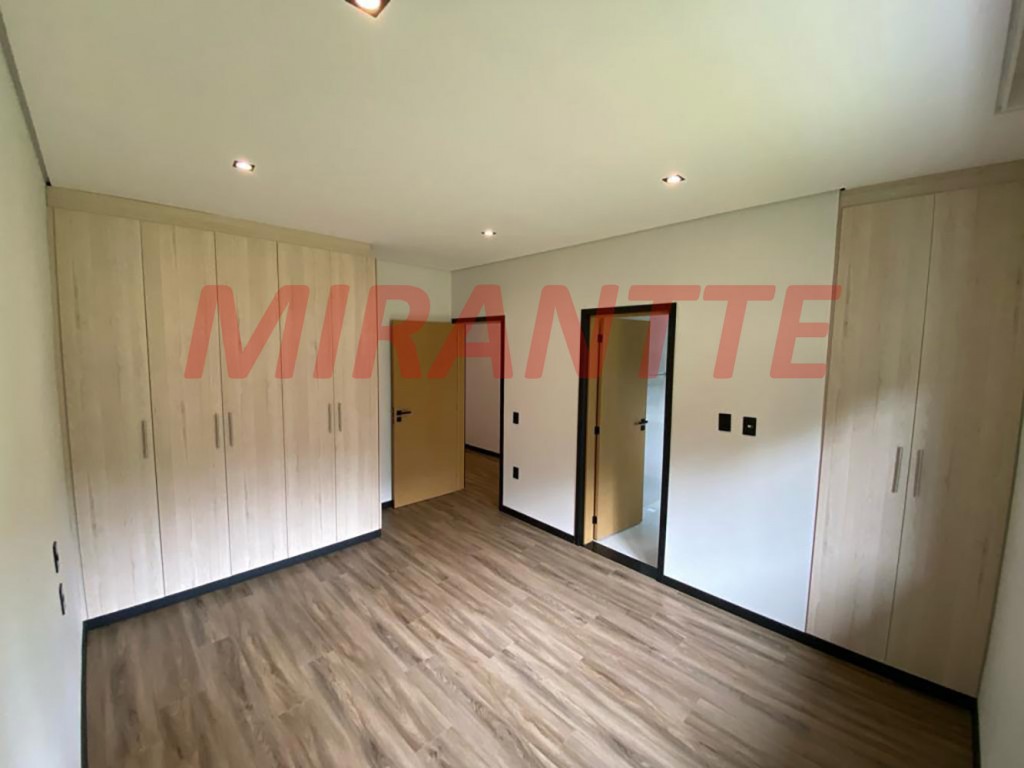 Casa terrea de 500m² com 4 quartos em Centro