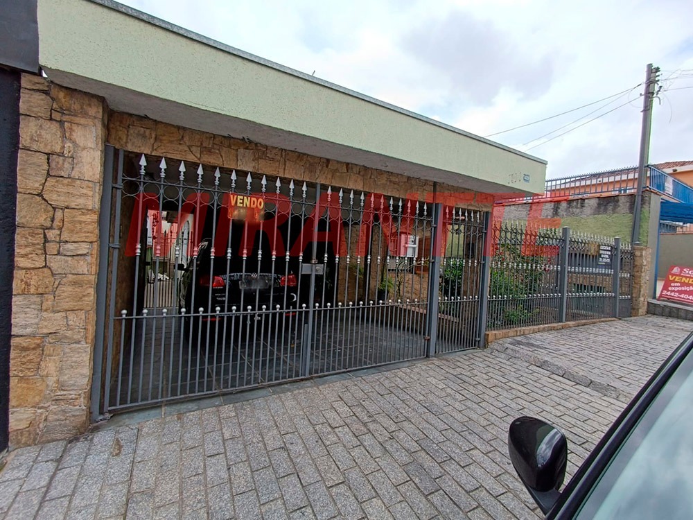 Casa terrea de 200m² com 4 quartos em Vila Galvão