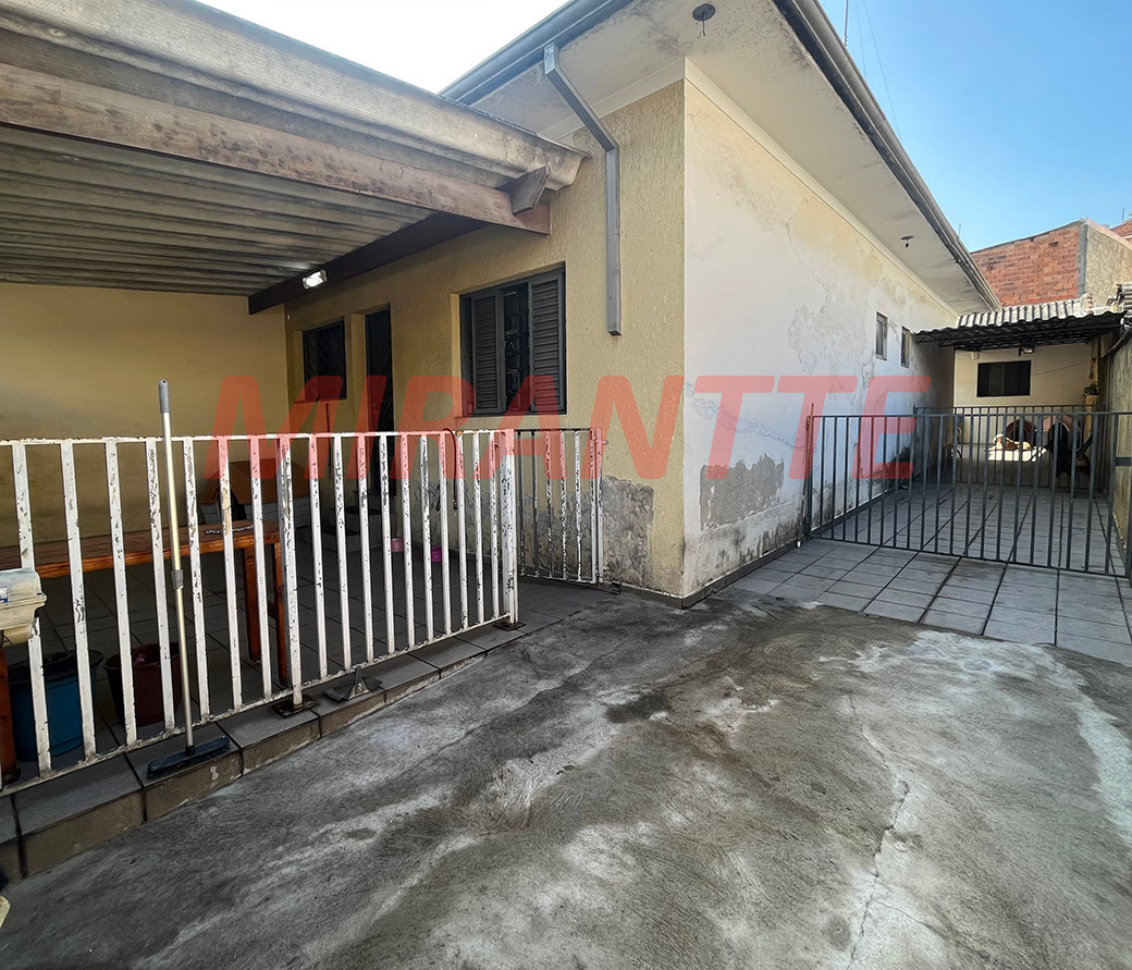 Casa terrea de 110m² com 2 quartos em Água Fria