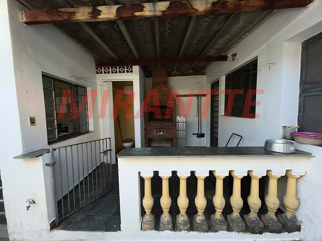 Casa terrea de 110m² com 2 quartos em Água Fria