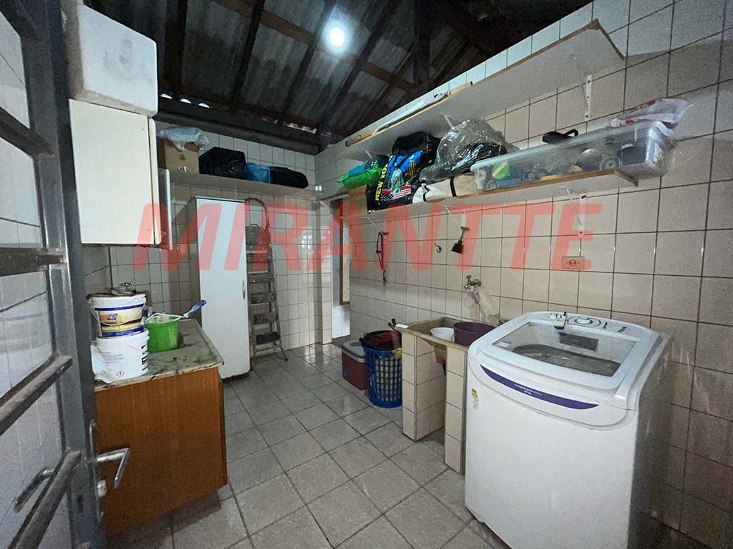 Casa terrea de 110m² com 2 quartos em Água Fria
