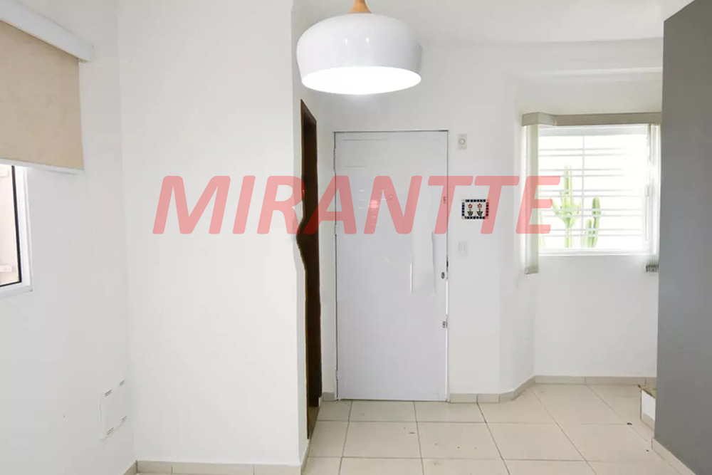 Cond. fechado de 0.72m² com 2 quartos em Vila Isolina Mazzei