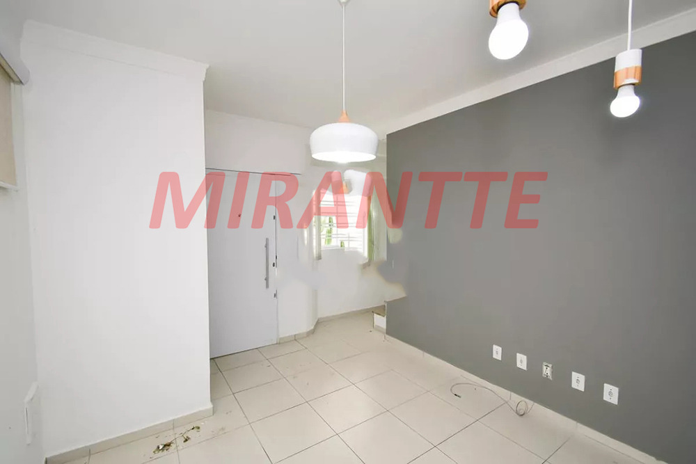 Cond. fechado de 0.72m² com 2 quartos em Vila Isolina Mazzei