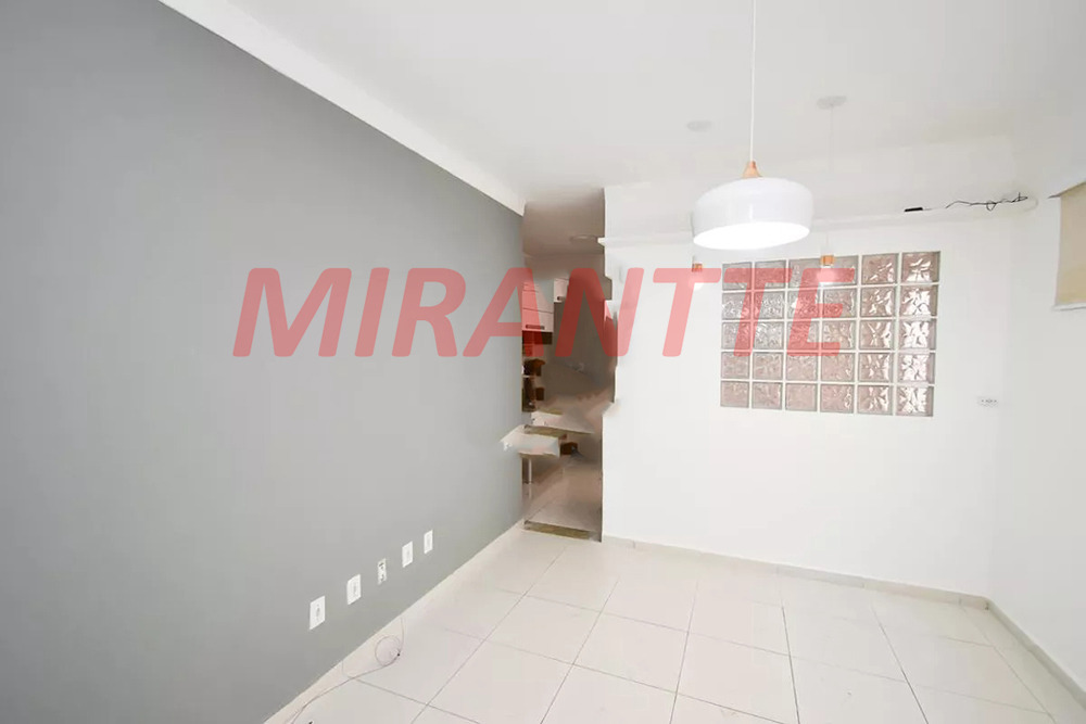 Cond. fechado de 0.72m² com 2 quartos em Vila Isolina Mazzei