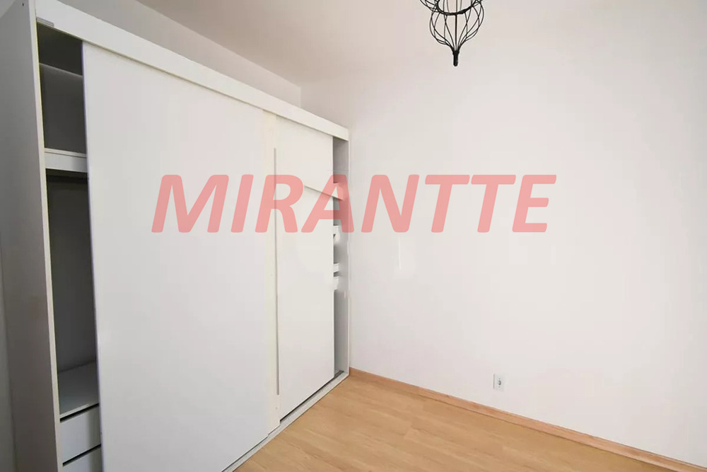 Cond. fechado de 0.72m² com 2 quartos em Vila Isolina Mazzei