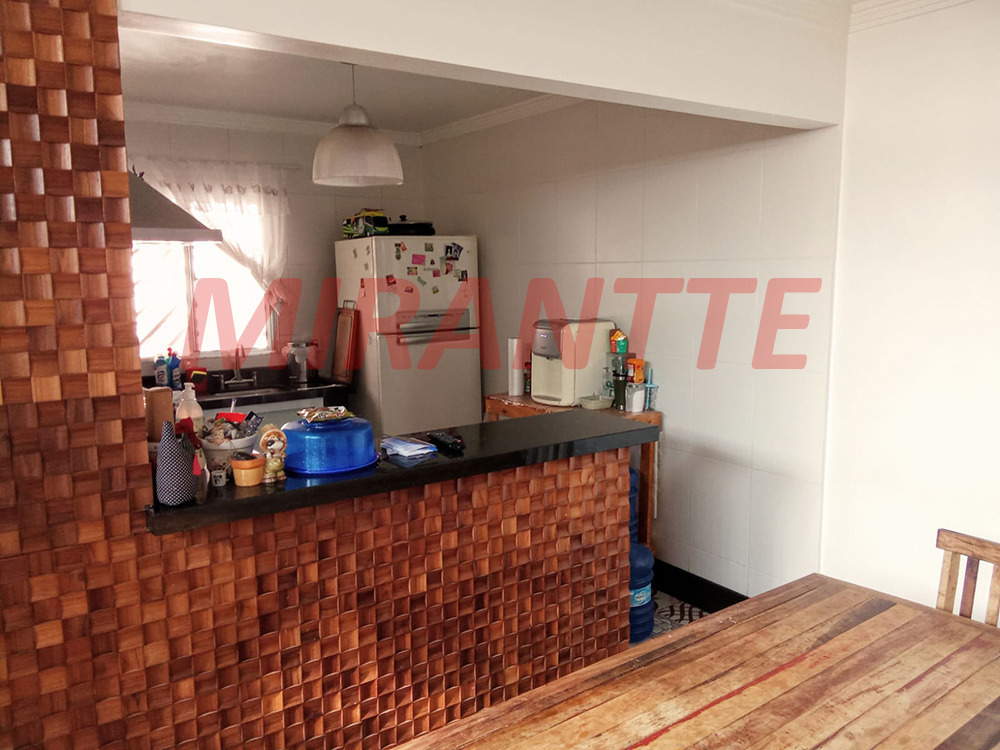 Sobrado de 225m² com 3 quartos em Jardim Peri