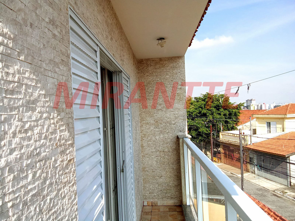 Sobrado de 225m² com 3 quartos em Jardim Peri