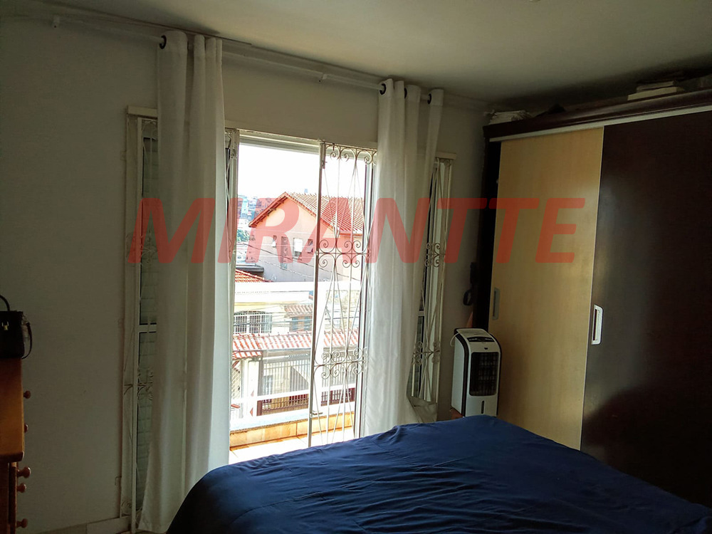 Sobrado de 225m² com 3 quartos em Jardim Peri