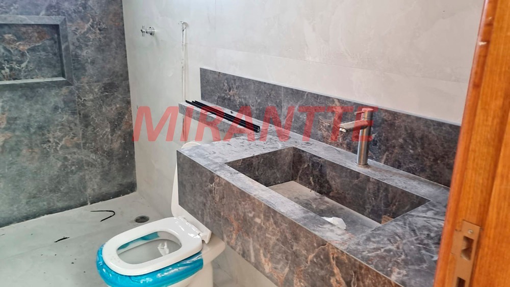 Sobrado de 122m² com 3 quartos em Casa Verde