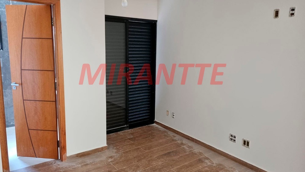 Sobrado de 122m² com 3 quartos em Casa Verde