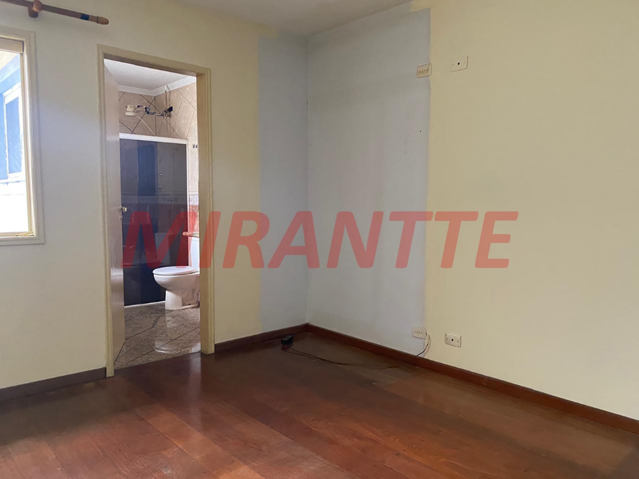 Casa terrea de 193m² com 3 quartos em Santana