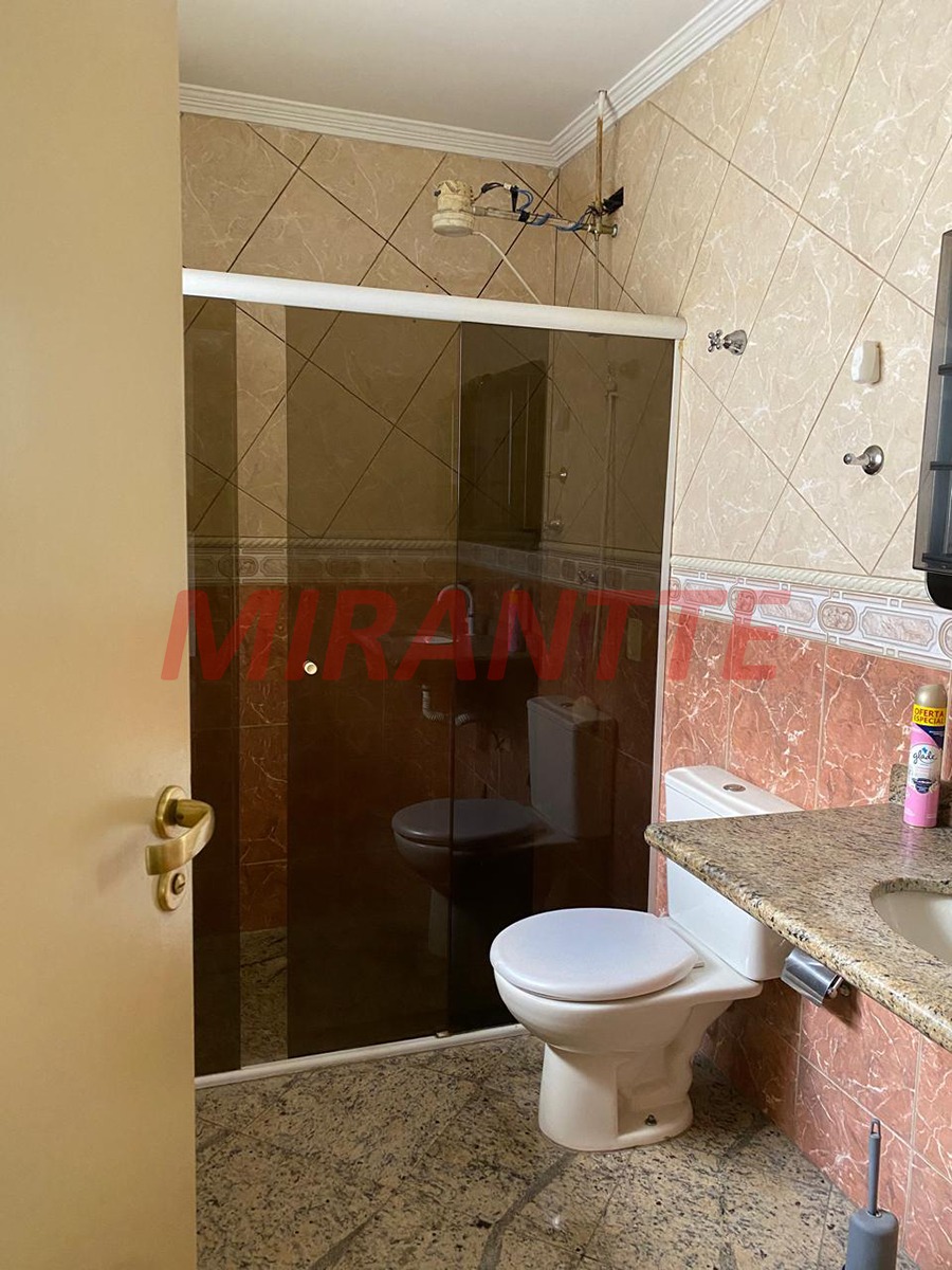 Casa terrea de 193m² com 3 quartos em Santana