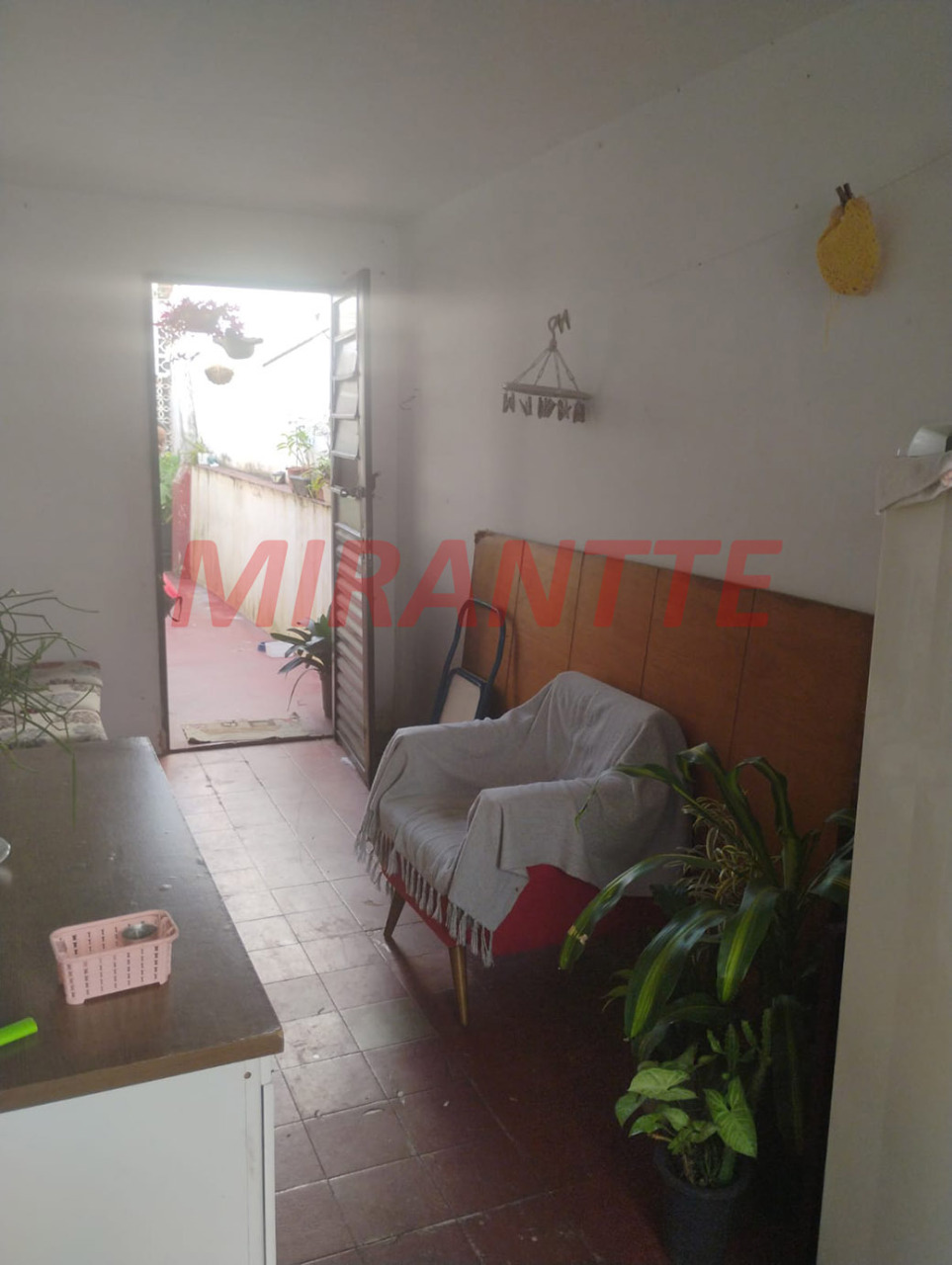 Casa terrea com 2 quartos em Jaçana