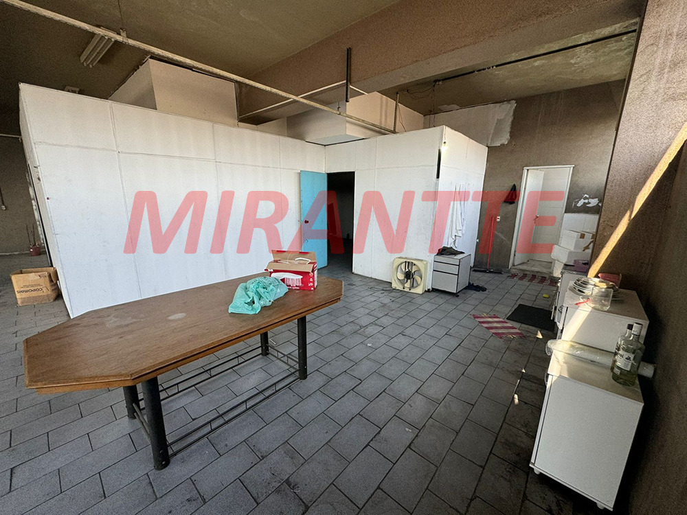 Comercial de 1200m² em Barra Funda