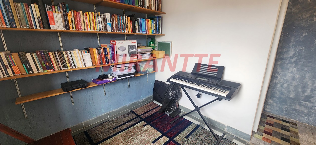 Sobrado de 160m² com 3 quartos em Vila Leonor