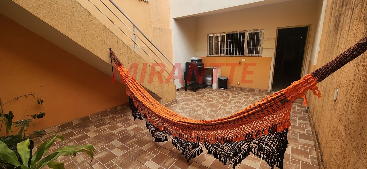 Sobrado de 160m² com 3 quartos em Vila Leonor