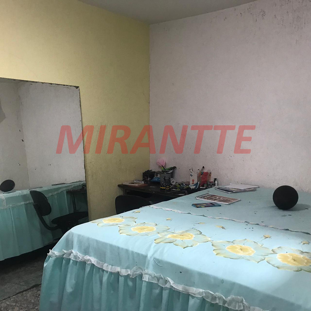Casa terrea de 180m² com 5 quartos em Lauzane Paulista
