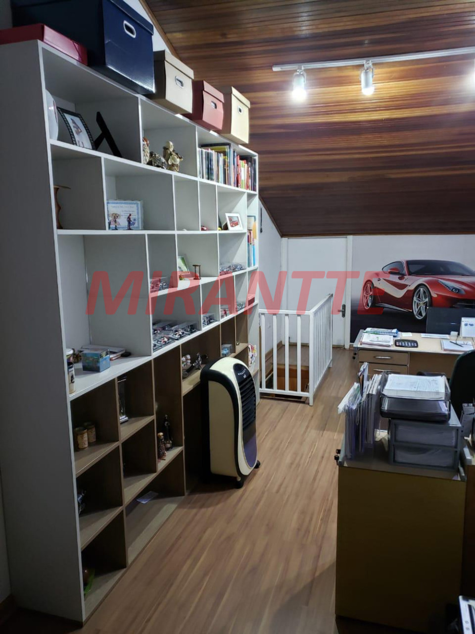 Sobrado de 250m² em Penha De Franca