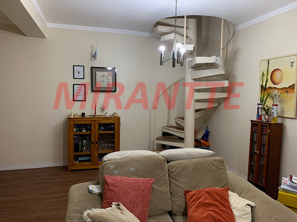 Sobrado de 131m² com 2 quartos em Vila Maria