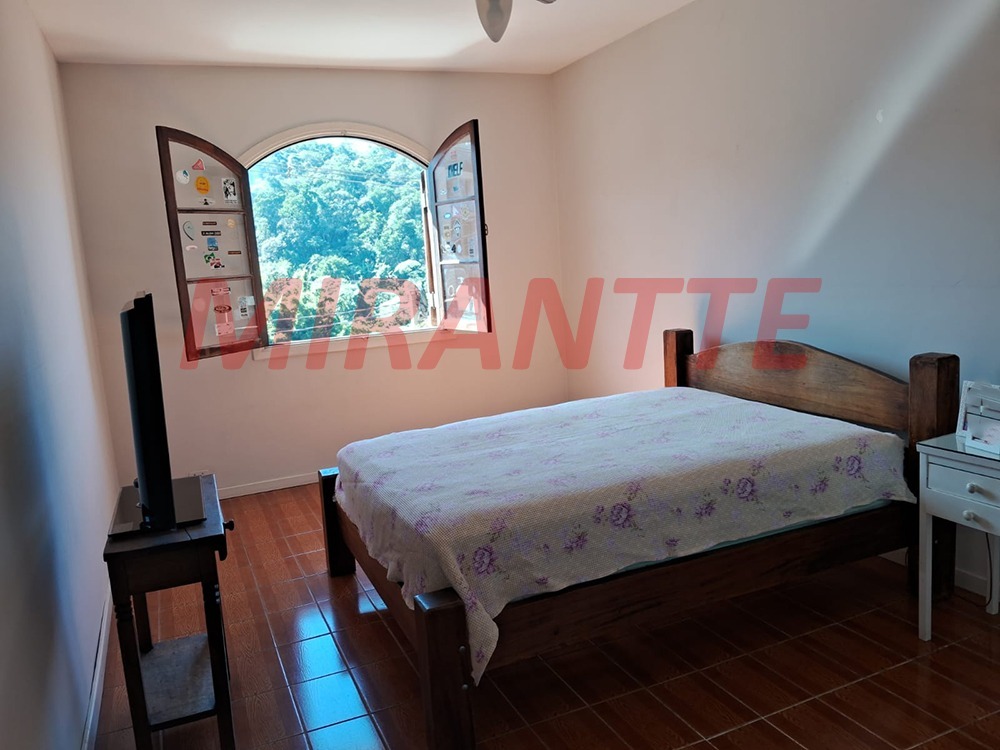 Sobrado de 82.8m² com 2 quartos em Tremembe